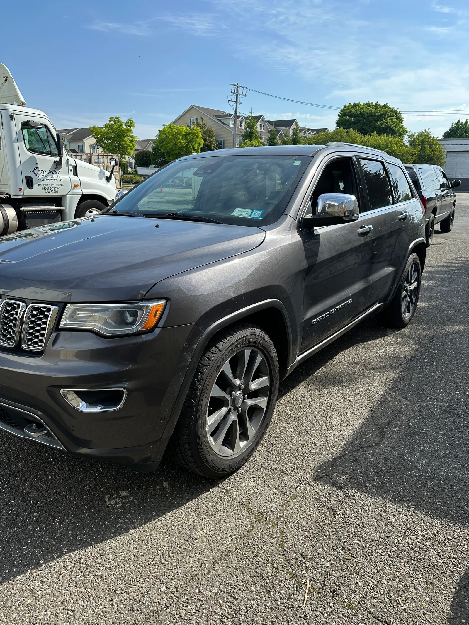 Jeep Cherokee before mobile auto detailing in Patchogue, Long Island — Al's Auto Detailing
