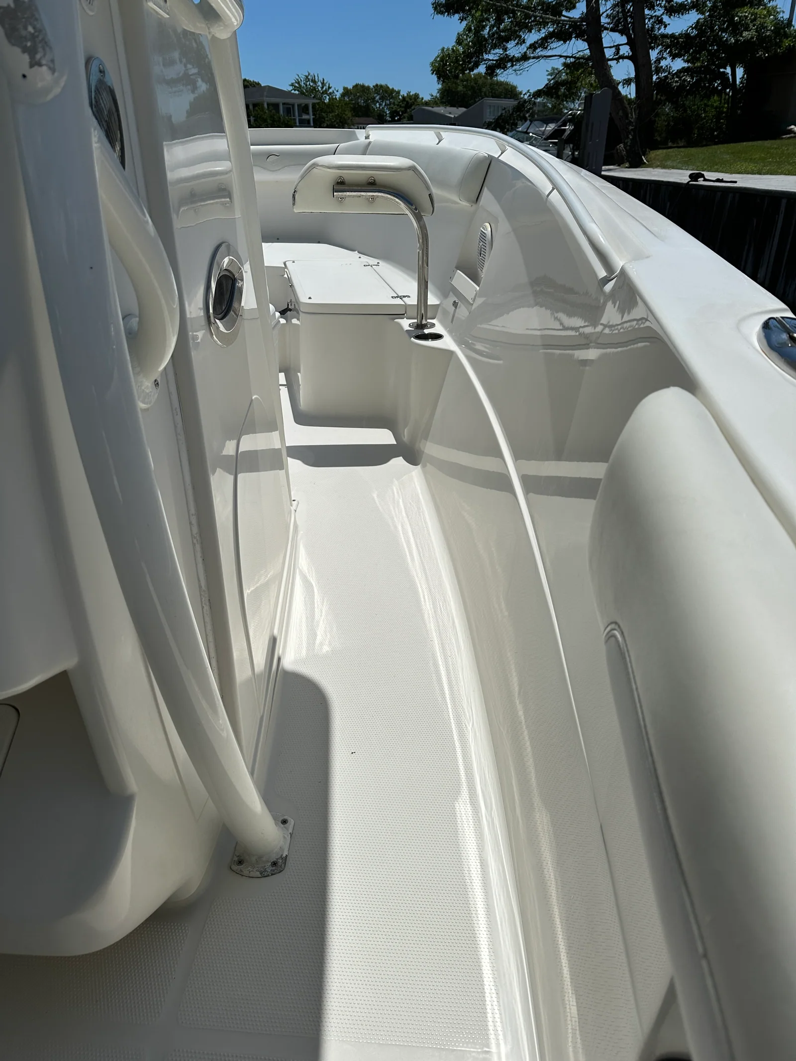 Boat mobile auto detailing in Islip, Long Island — Al's Auto Detailing